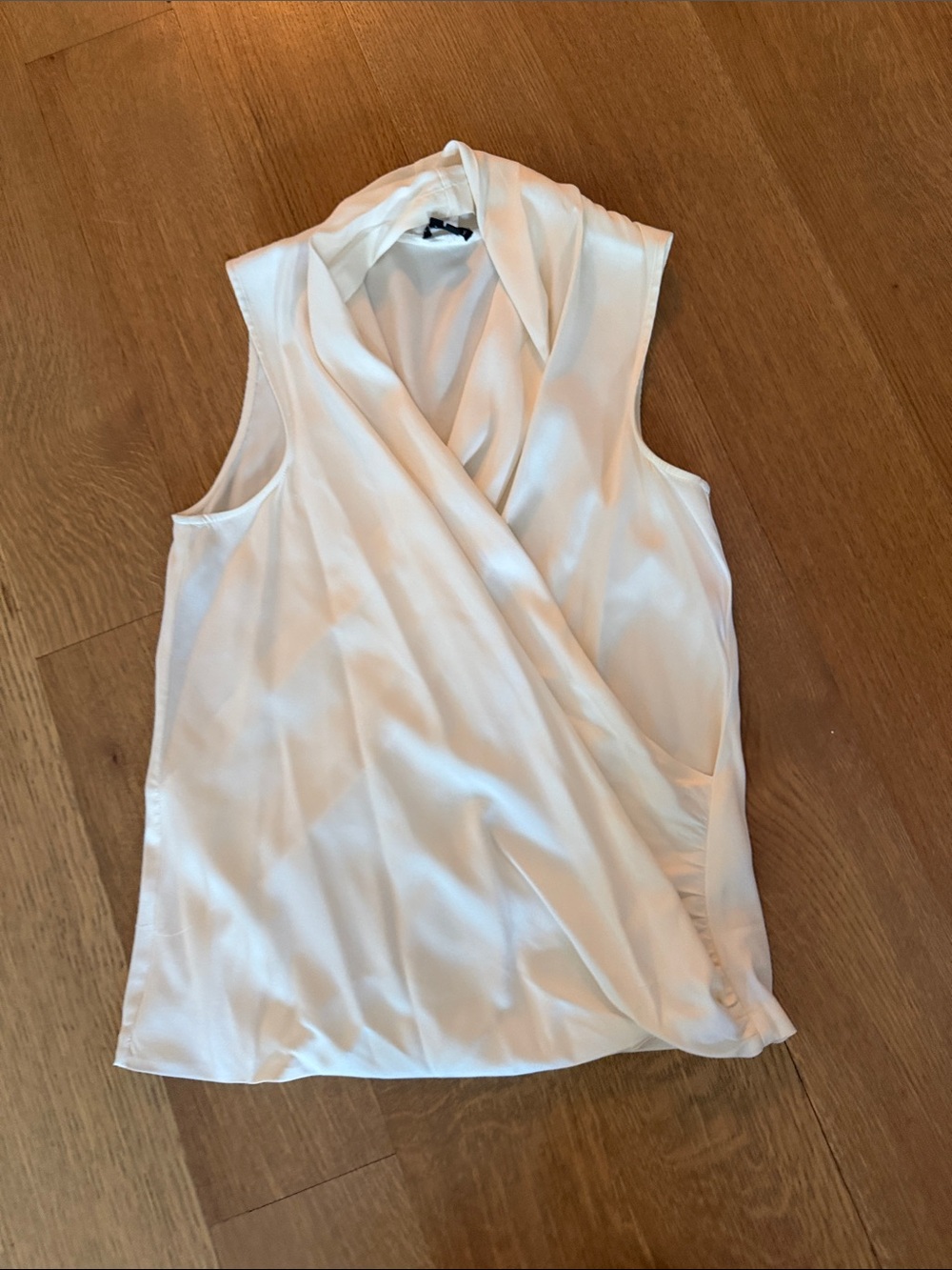 Theory Sleeveless Cream Surplice Drape Top